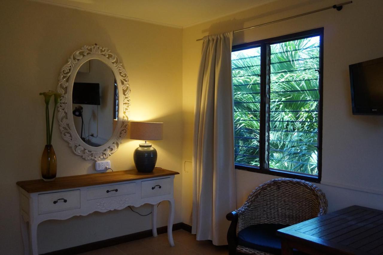 Wonders Boutique Hotel Oranjestad Exterior photo