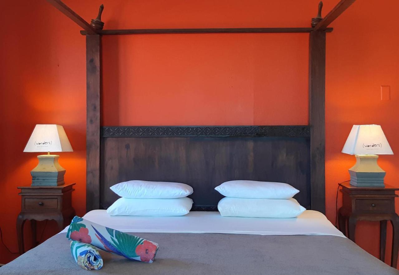 Wonders Boutique Hotel Oranjestad Exterior photo
