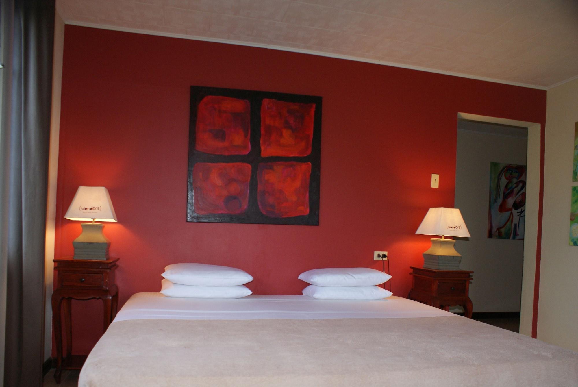 Wonders Boutique Hotel Oranjestad Exterior photo