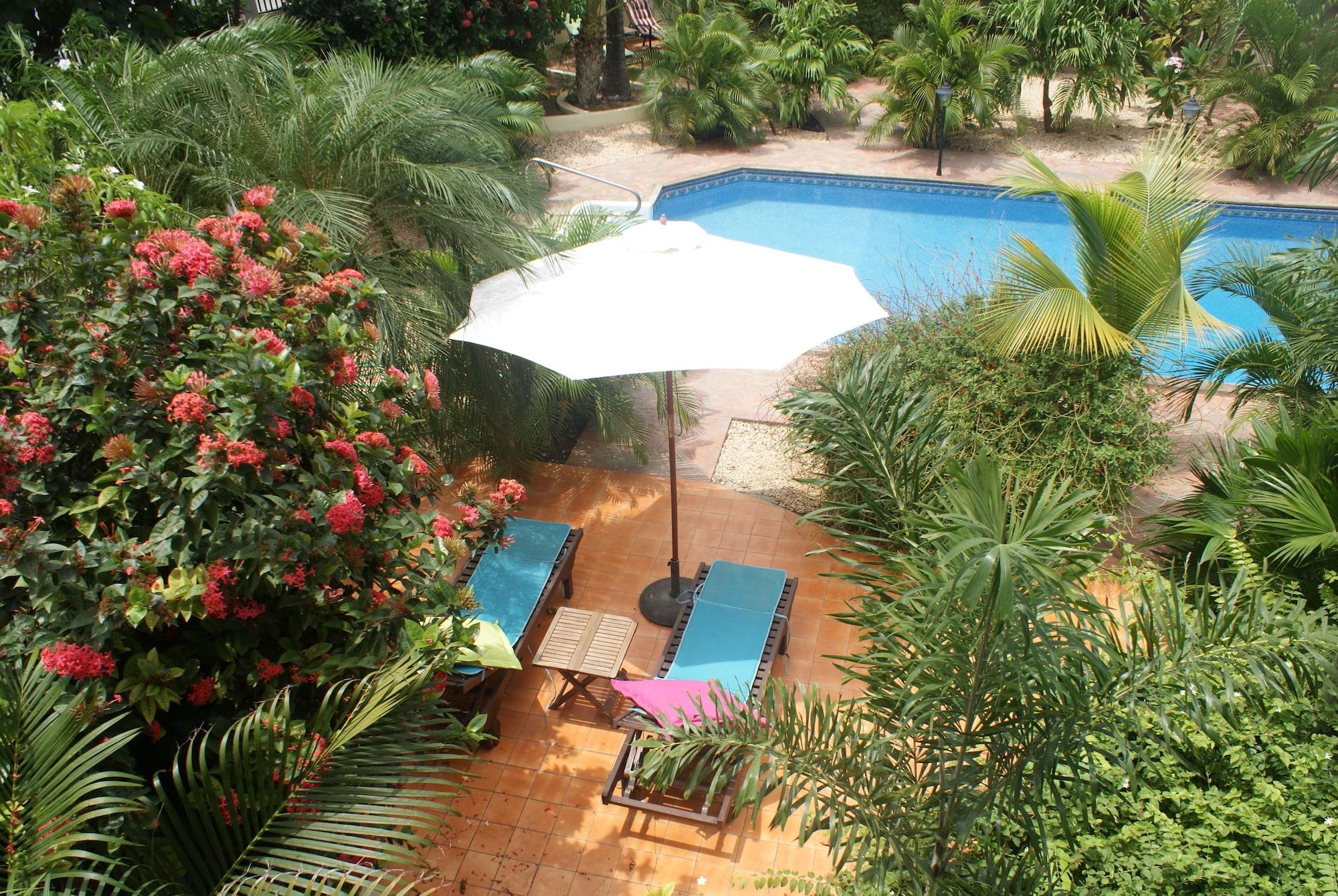 Wonders Boutique Hotel Oranjestad Exterior photo